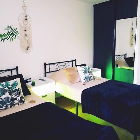 Appartement Le Moderne Ideal Pour Couples Et Professionnels Орнан Экстерьер фото