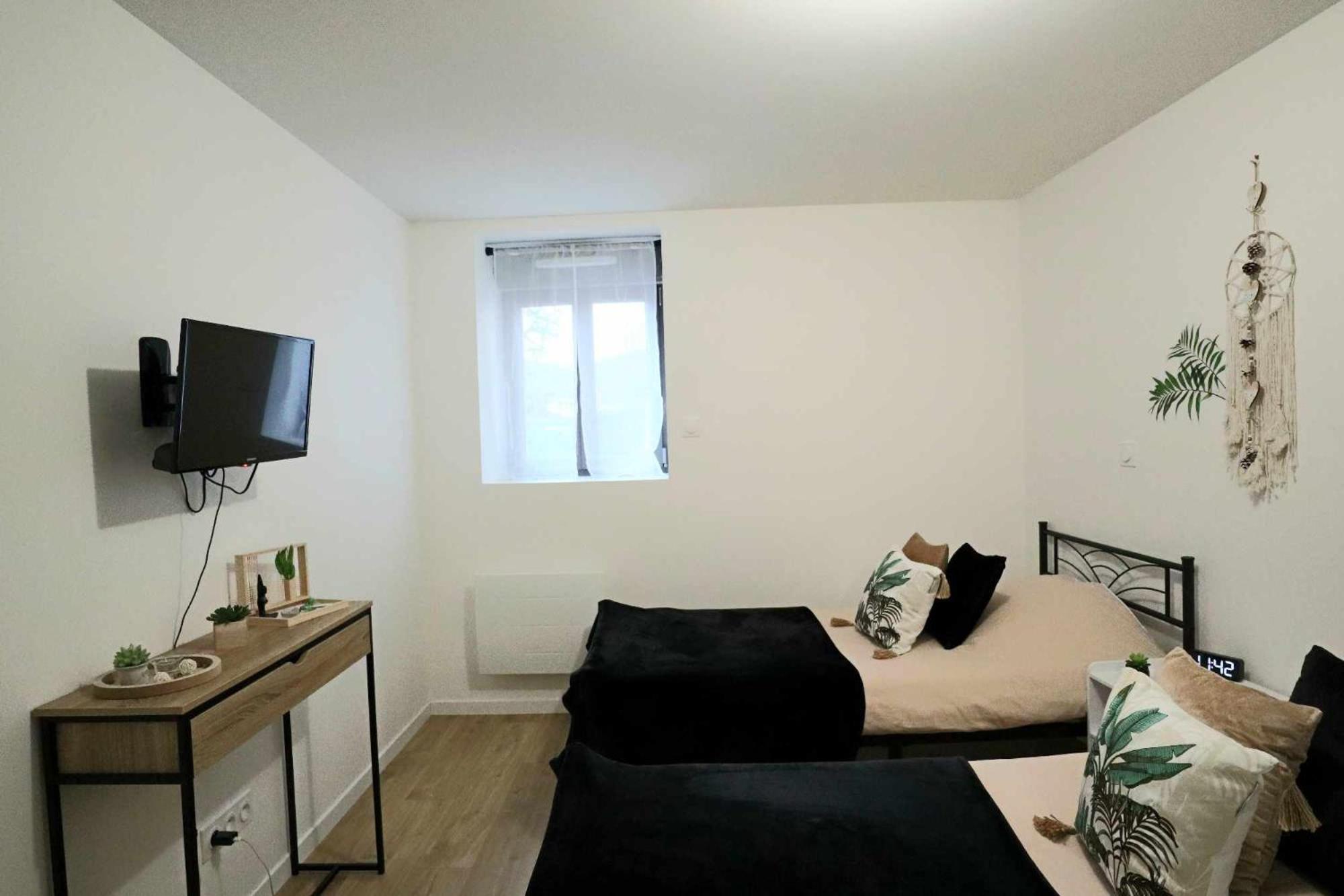 Appartement Le Moderne Ideal Pour Couples Et Professionnels Орнан Экстерьер фото