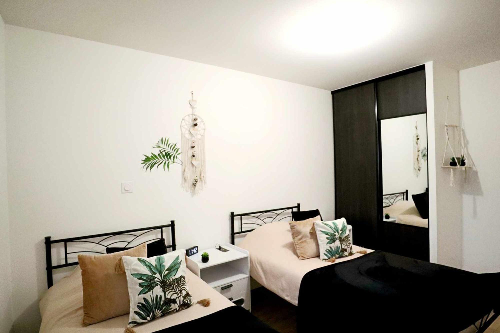 Appartement Le Moderne Ideal Pour Couples Et Professionnels Орнан Экстерьер фото
