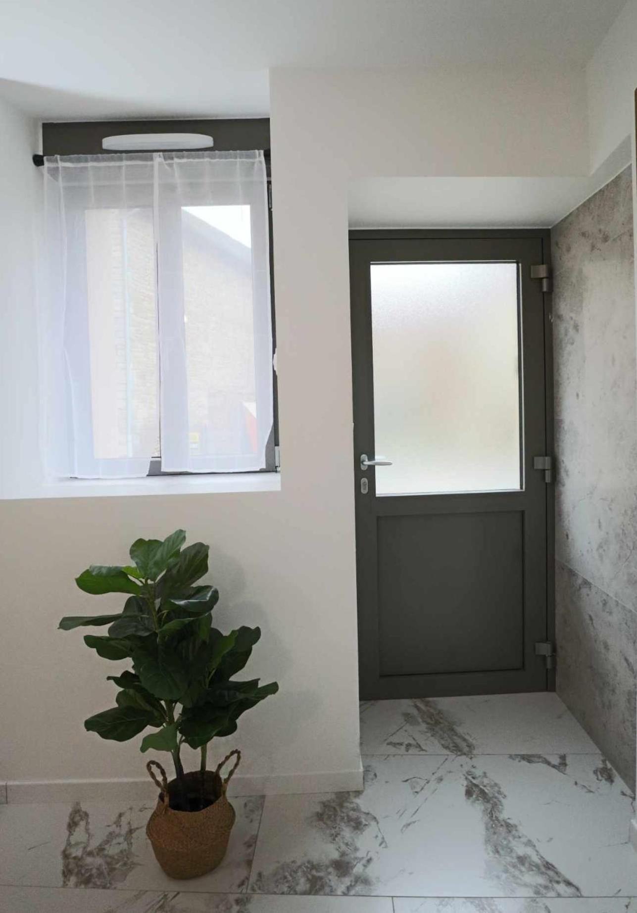 Appartement Le Moderne Ideal Pour Couples Et Professionnels Орнан Экстерьер фото